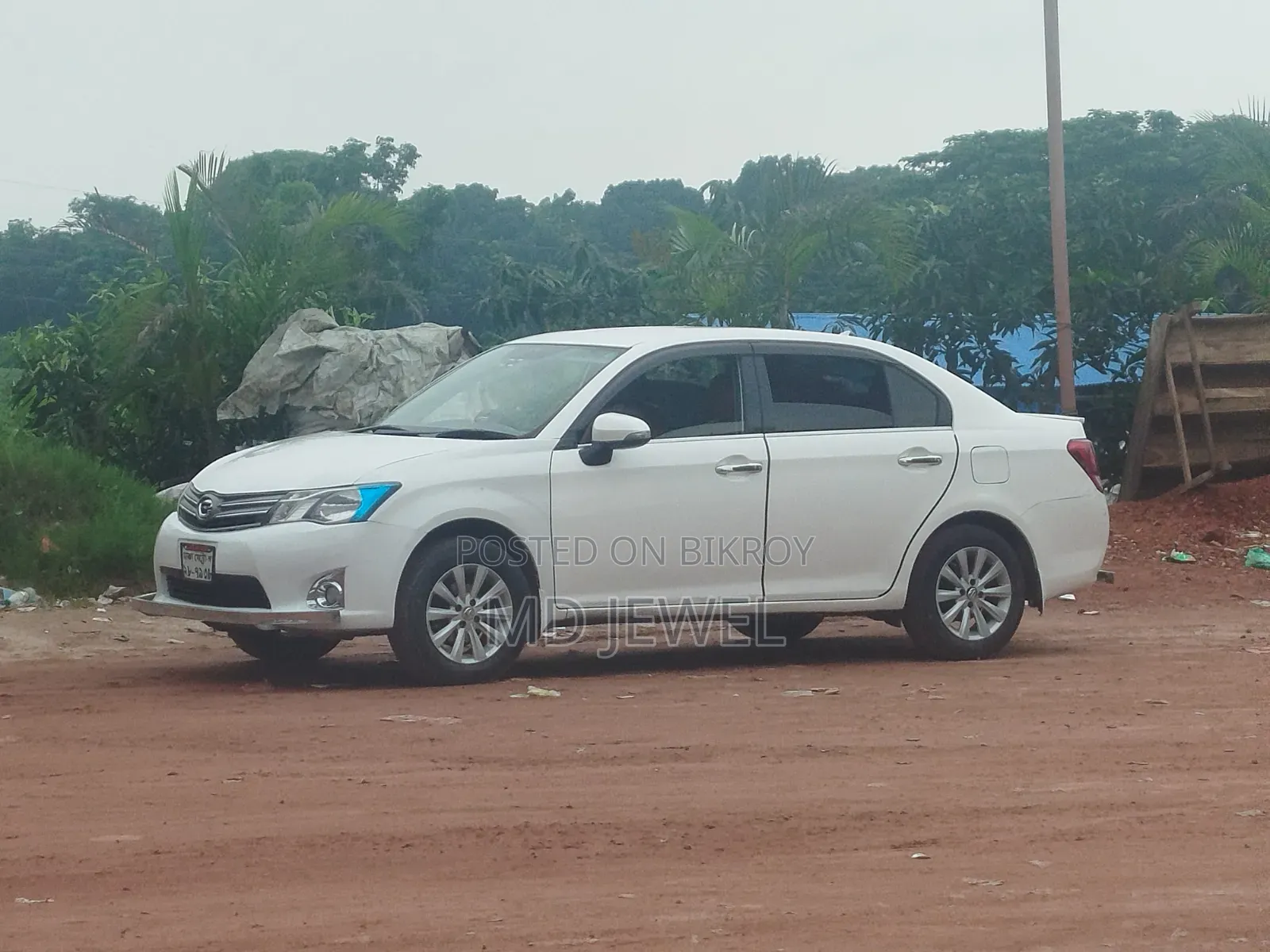 Toyota Axio 2013 White