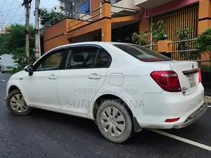 Toyota Axio 1.5 Hybrid 2WD 2017 White
