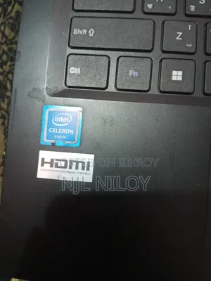 Laptop 8GB Intel HDD+SSD 256GB