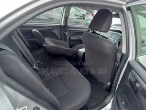 Toyota Axio 2021 Silver