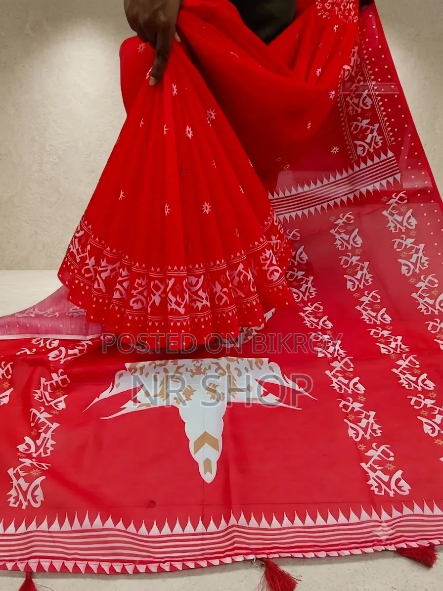 ✨ ক্লাসিক চান্দেরি সিল্ক শাড়ি (ব্লাউজ পিসসহ)