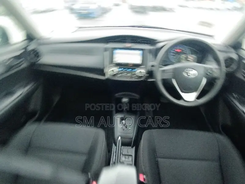 Toyota Axio 2021 White
