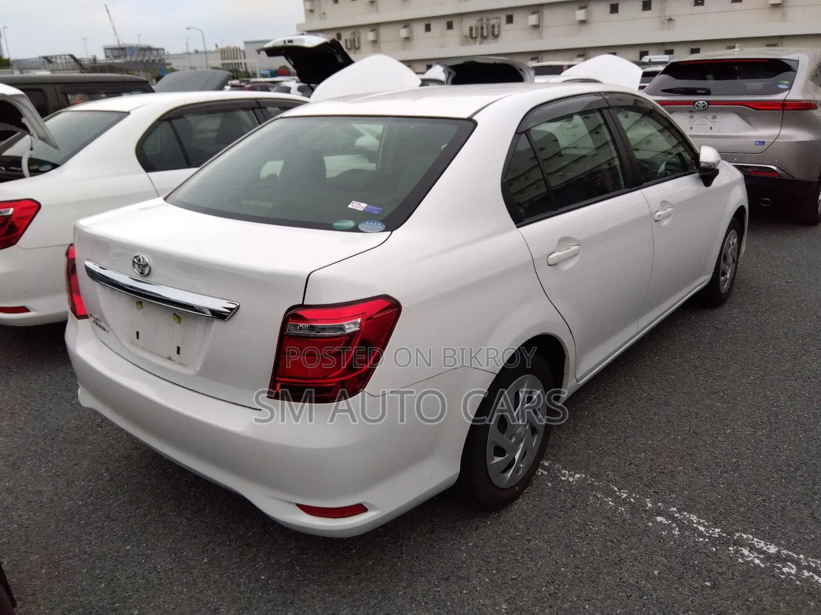 Toyota Axio 2021 White