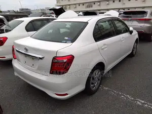 Toyota Axio 2021 White