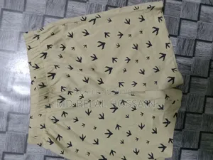 ছেলে ও মেয়েদের হাফ প্যান্ট