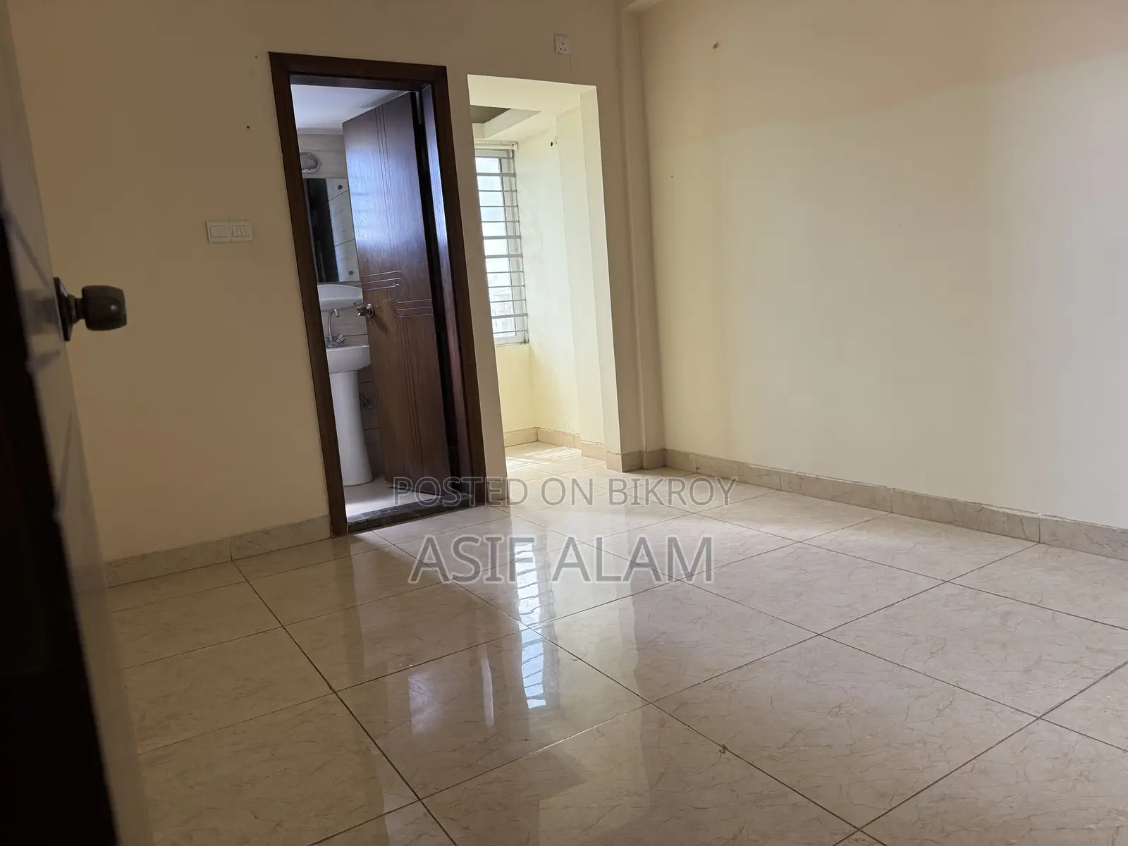 3-bedroom Apartment in Anatolia, Agrabad for rent