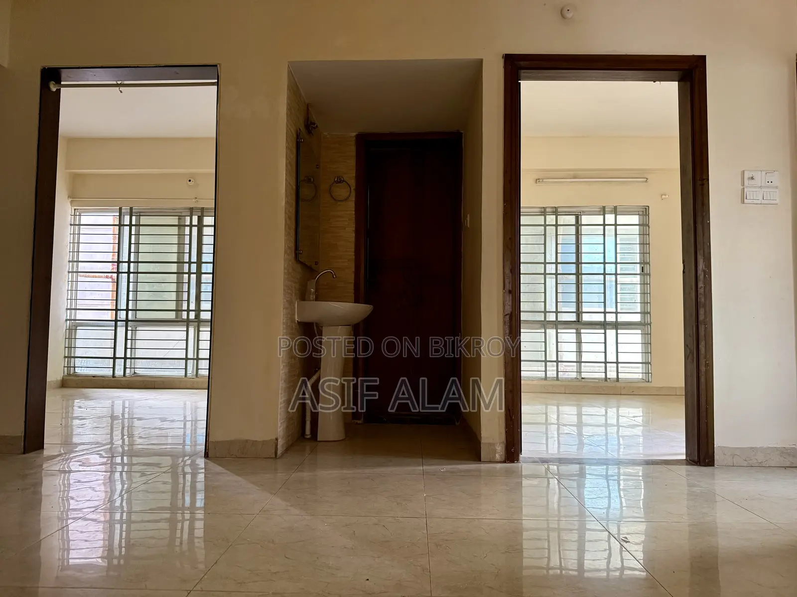 3-bedroom Apartment in Anatolia, Agrabad for rent