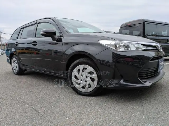 Toyota Corolla Fielder 2021 Black
