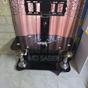 Tv Stand 90% Fresh Condition