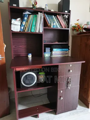 Reading Table