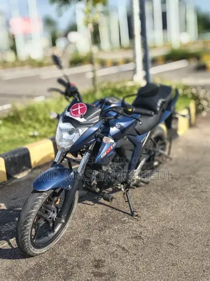 Suzuki 2022 Blue