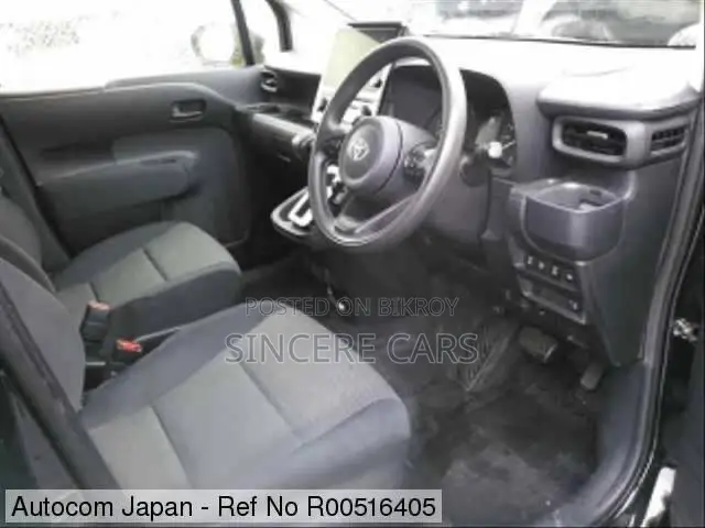 Toyota Sienta 2023 Black