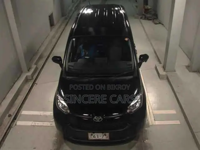 Toyota Sienta 2023 Black