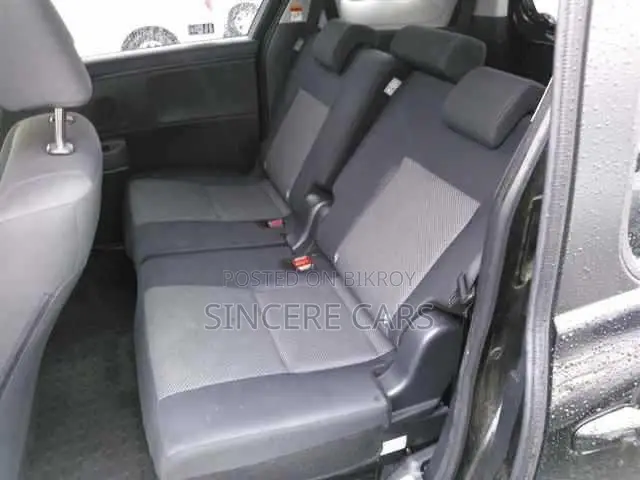 Toyota Sienta 2023 Black