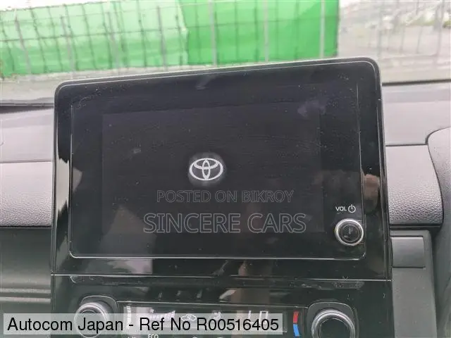 Toyota Sienta 2023 Black