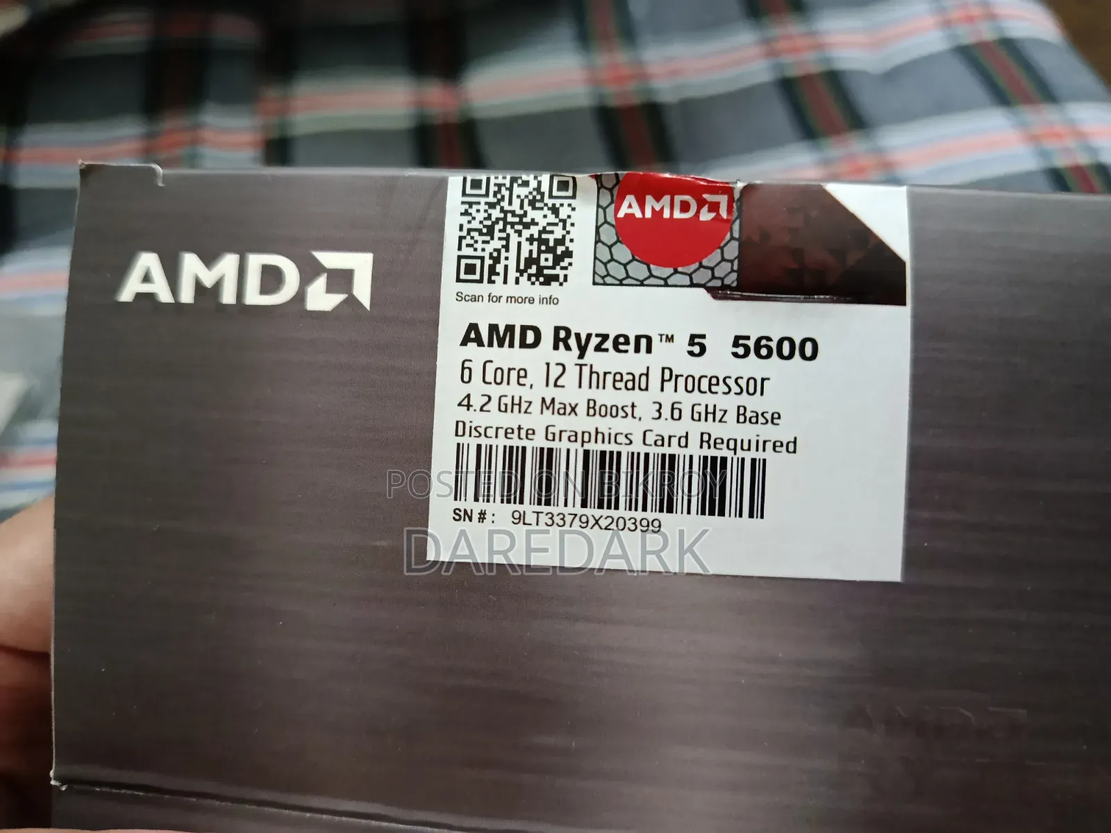 Amd Ryzen 5 5600 প্রসেসর সাথে ইনট্যাক্ট কুলিং ফ্যান।