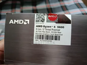 Amd Ryzen 5 5600 প্রসেসর সাথে ইনট্যাক্ট কুলিং ফ্যান।