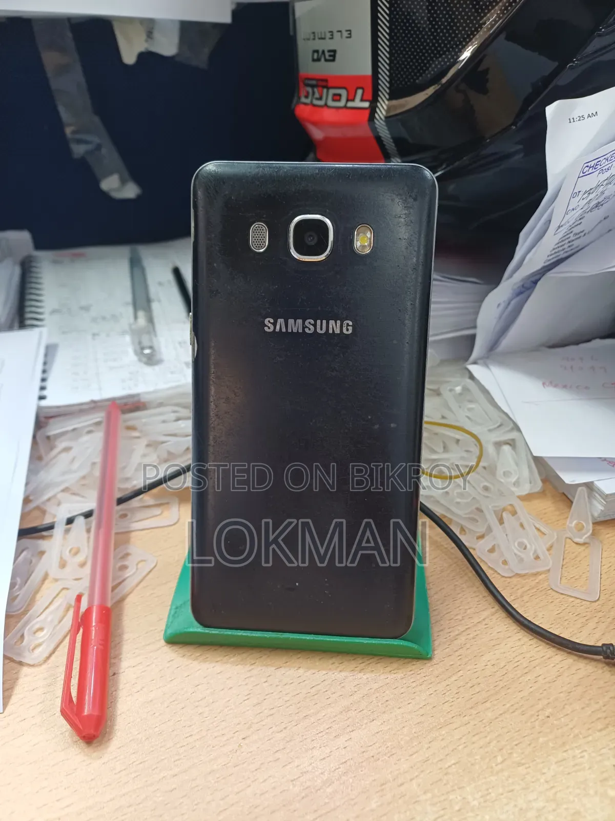 স্যামসাং গ্যালাক্সি জে৫ ১৬ জিবি কালো