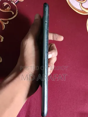 Vivo Y73 64 GB