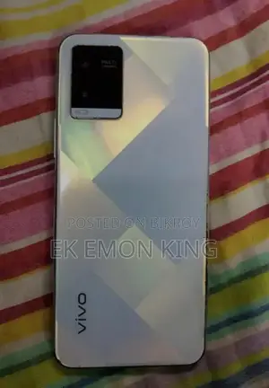 Vivo Y21 64 GB Blue