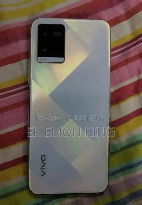 Vivo Y21 64 GB Blue