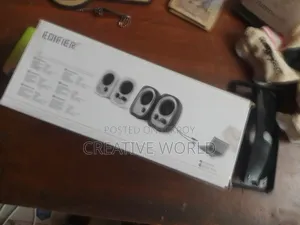 Edifier R12u