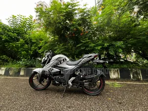 Suzuki Gixxer Fi ABS 2022 Red