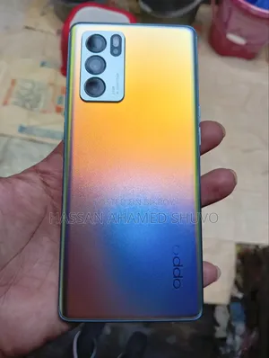 New Oppo Reno 256 GB Gold