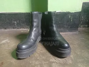অরজিনাল চামড়া চেলসি বুট