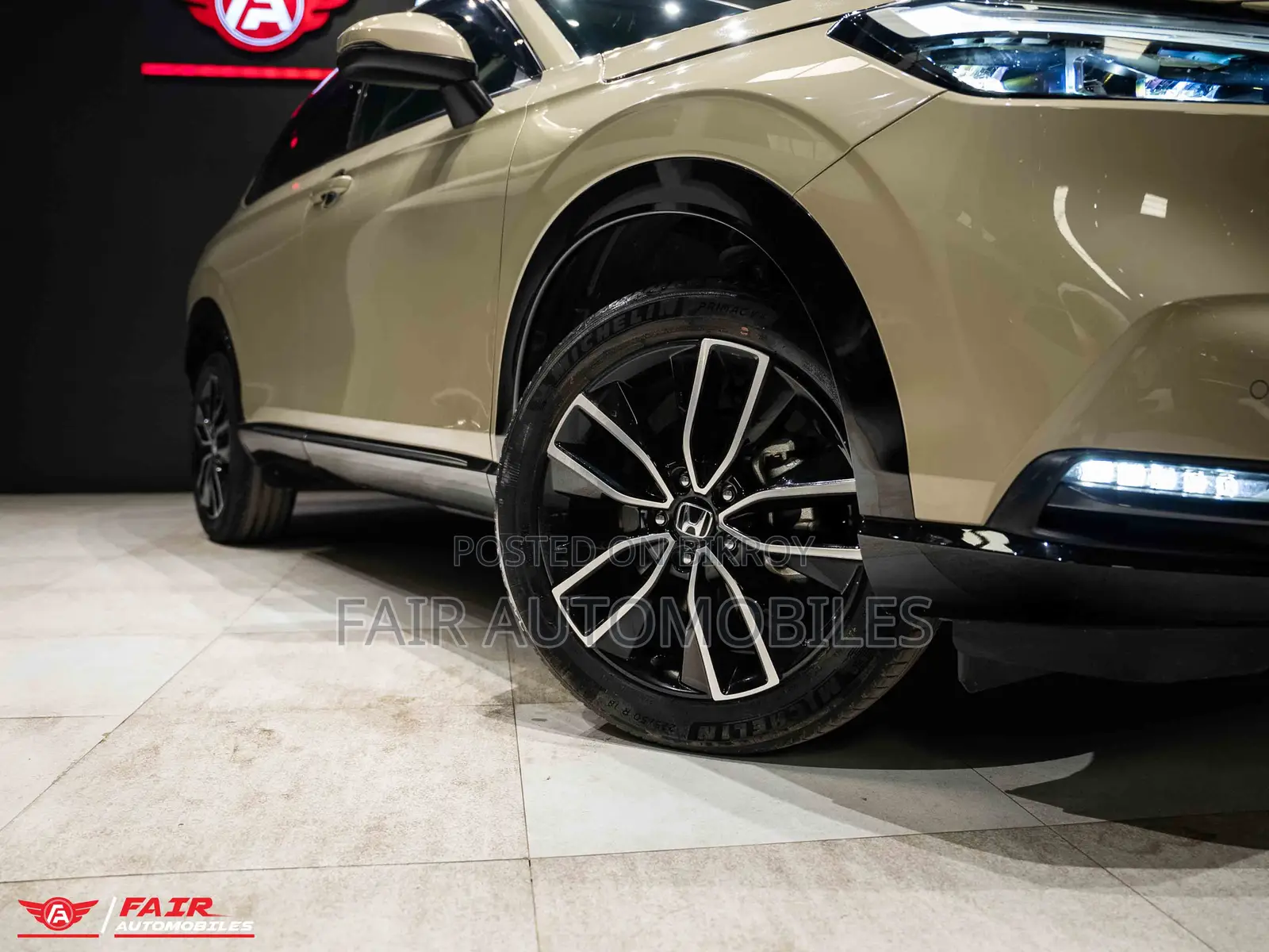Honda Vezel 2022 Beige
