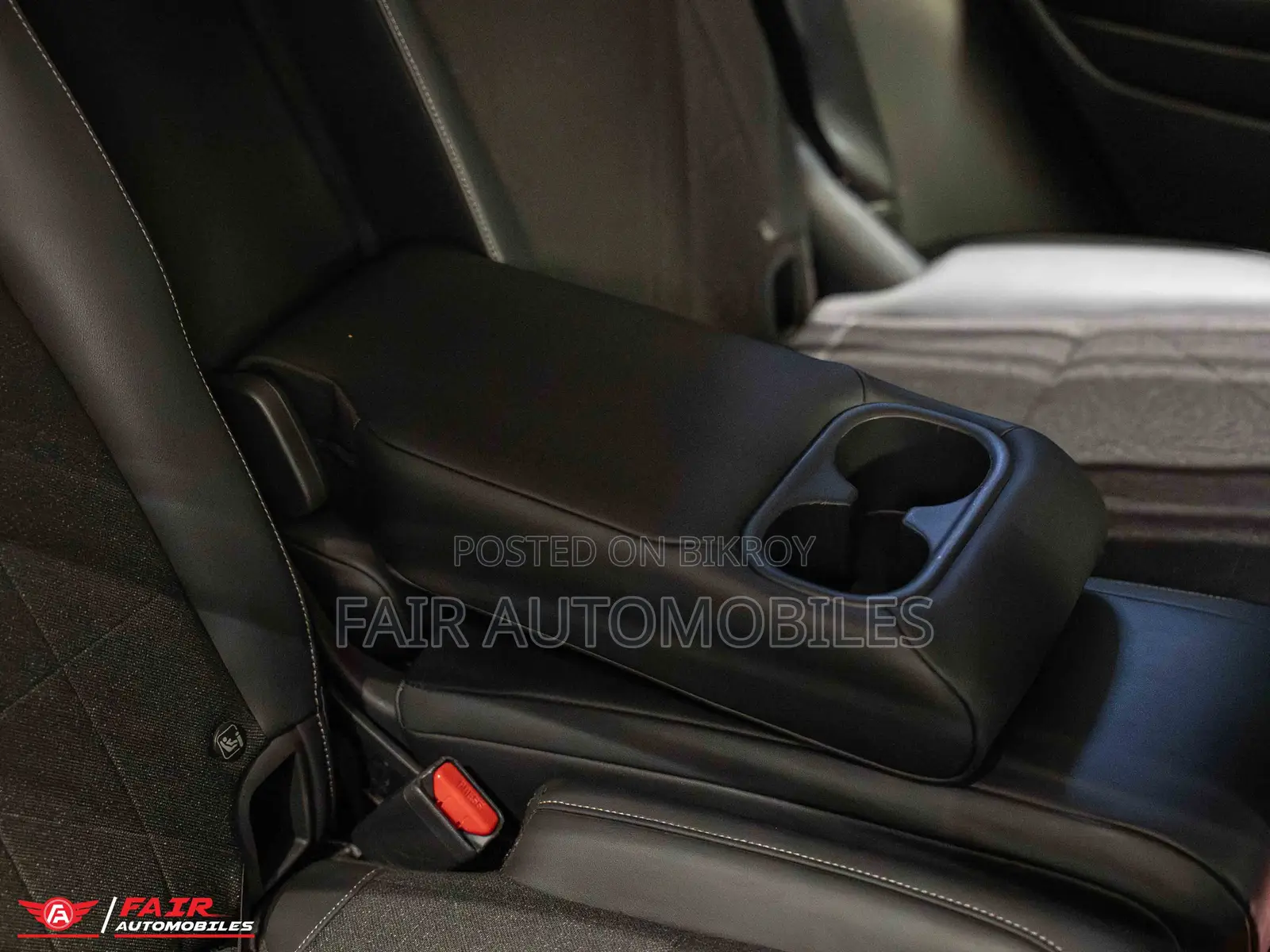 Honda Vezel 2022 Beige
