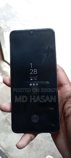 ওপ্পো এফ১৭ ১২৮ জিবি