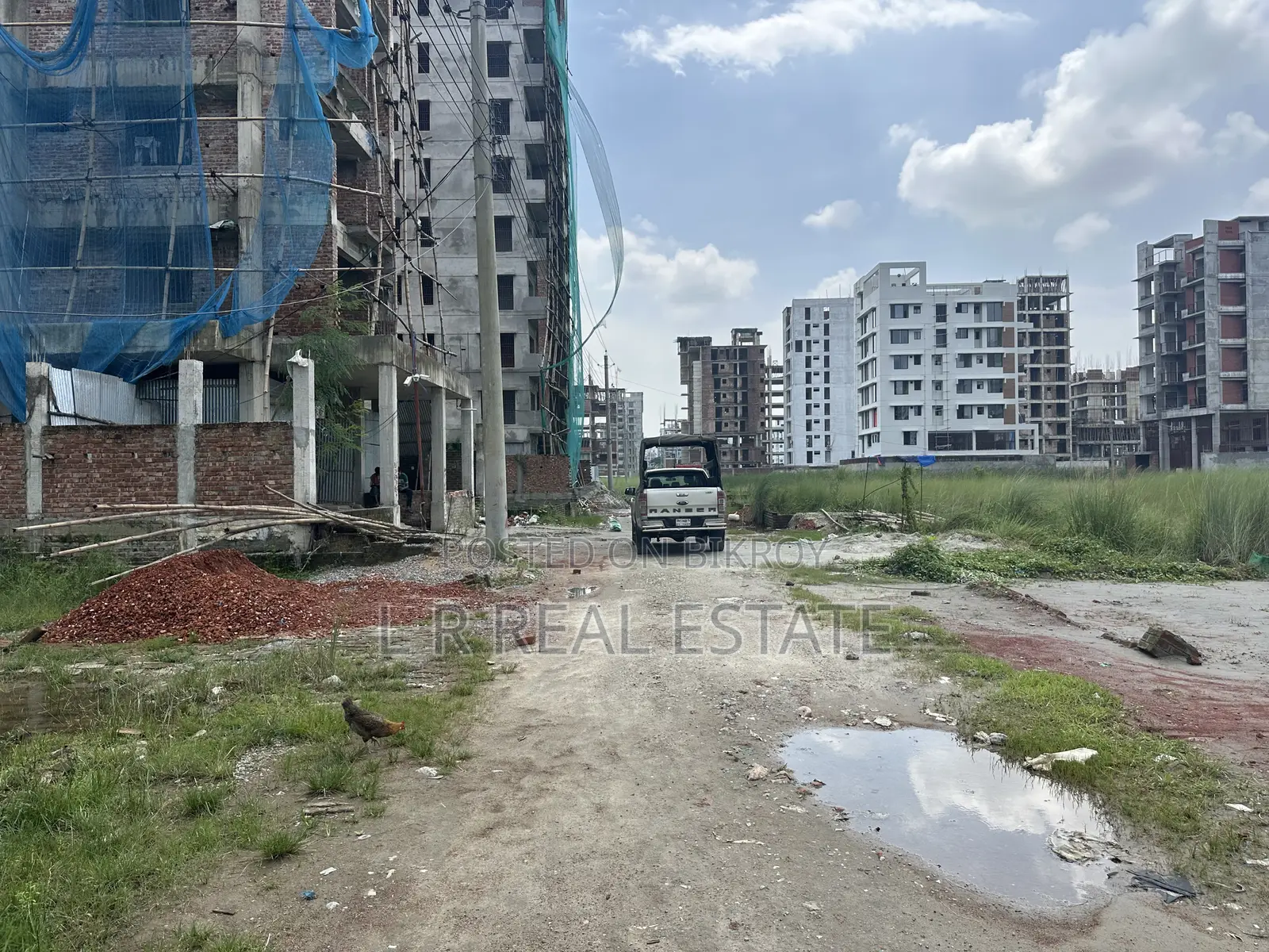M-Block, 5-Katha, Ready Plot Urgent Sell, Bashundhara R/A