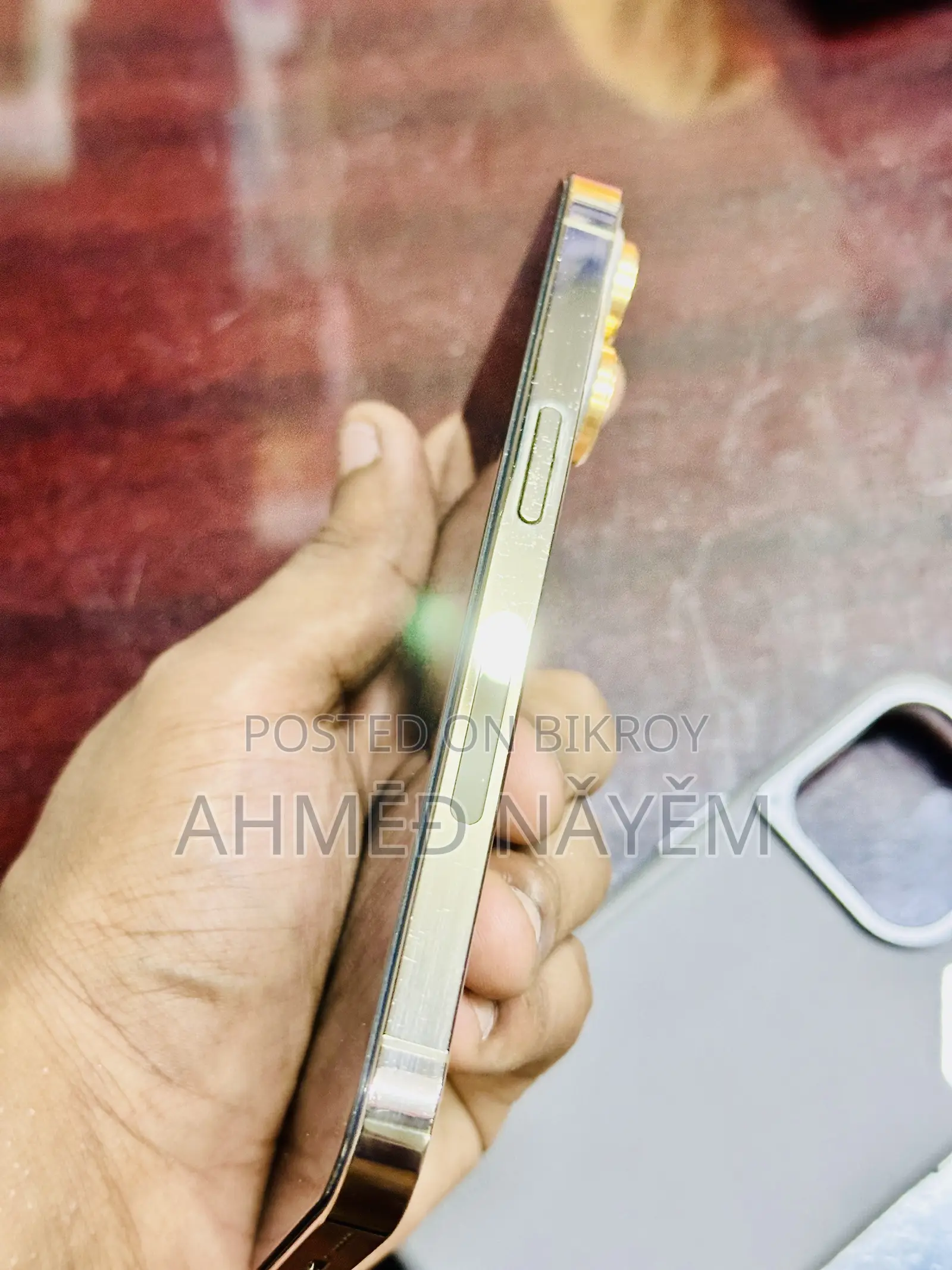 অ্যাপল আইফোন ১৪ প্রো ১২৮ জিবি গোল্ড