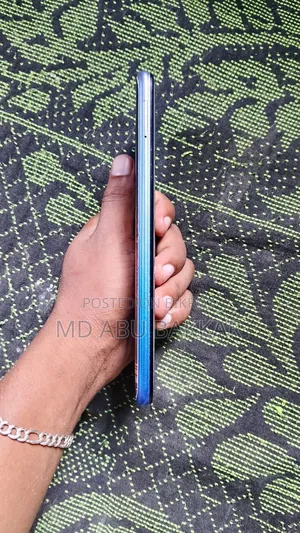 ইনফিনিক্স হট ১২ প্লে ৬৪ জিবি ব্লু