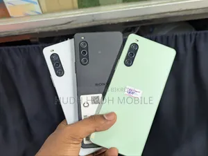Sony Xperia 10 v 128 GB