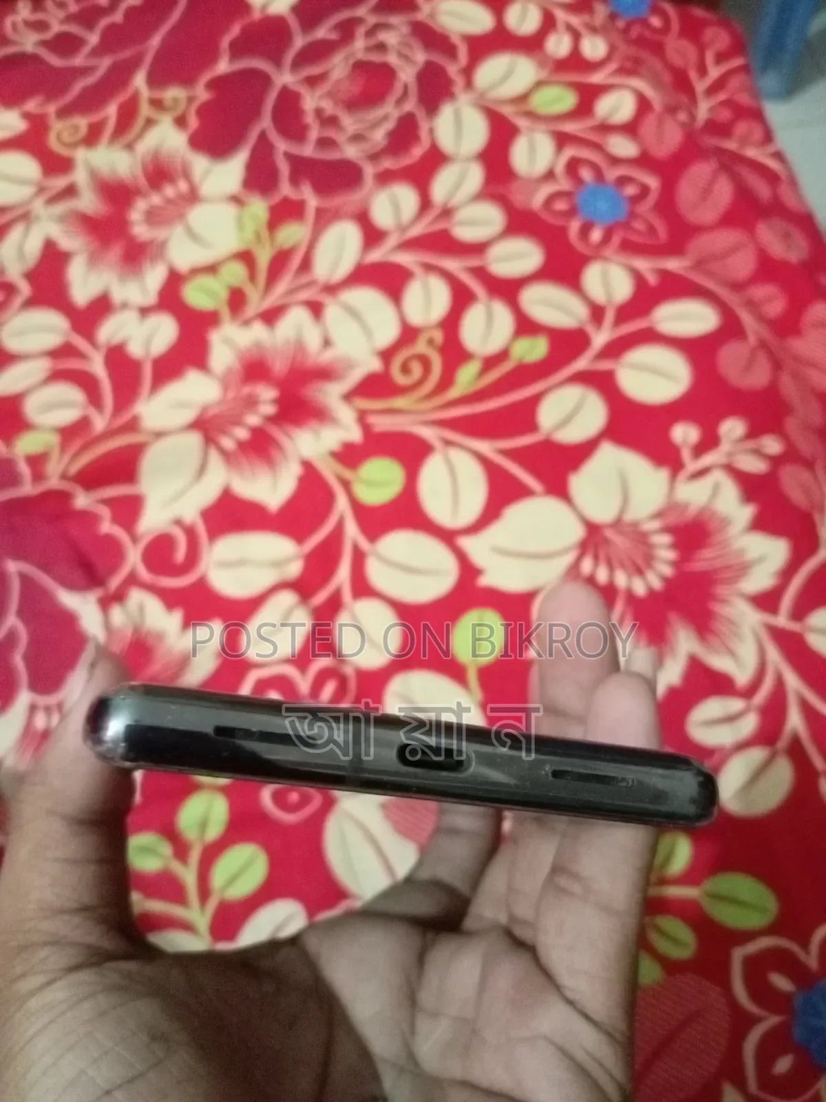 গুগল পিক্সেল ৭ প্রো ১২৮ জিবি কালো