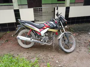 Mahindra Centuro 2018 Purple