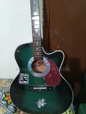 গিটার বিক্রির জন্য