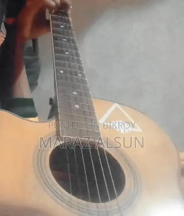 গিটার বিক্রির জন্য