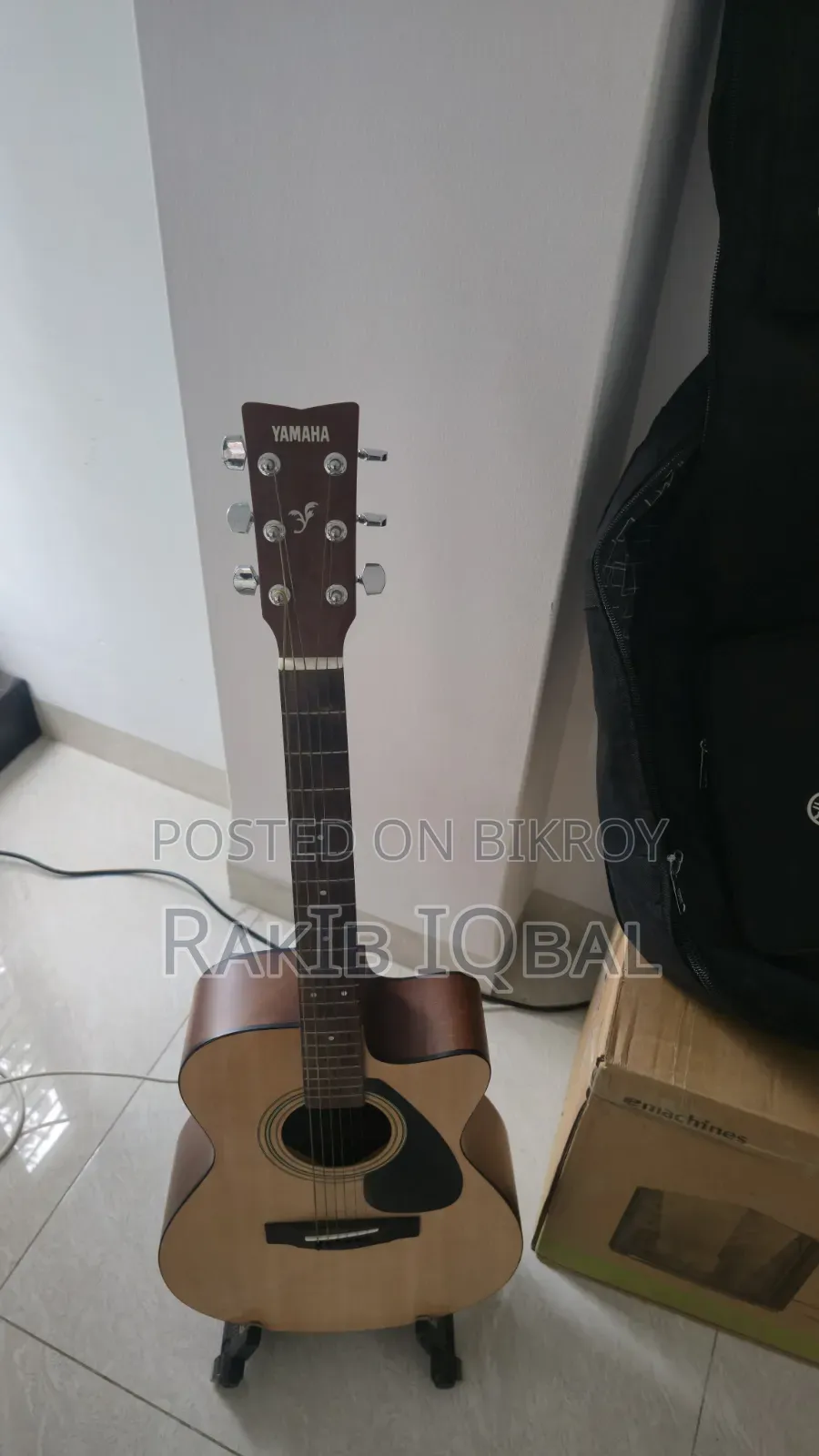 Yamaha Guitar