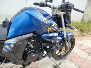 ইয়ামাহা এফজেড ২০২৪ ব্লু