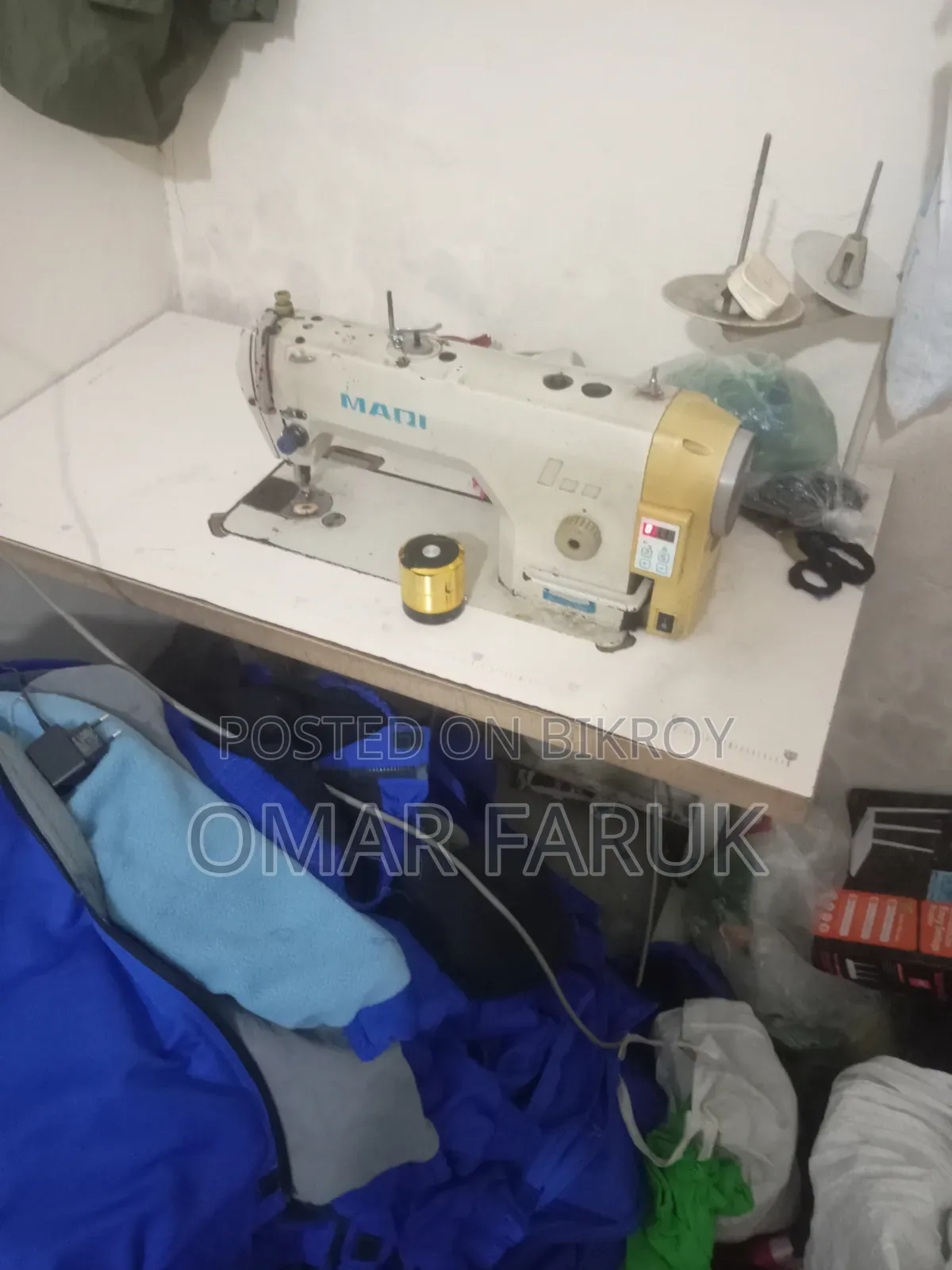 Sewing machine running condition, machine hangs and shows E4 error