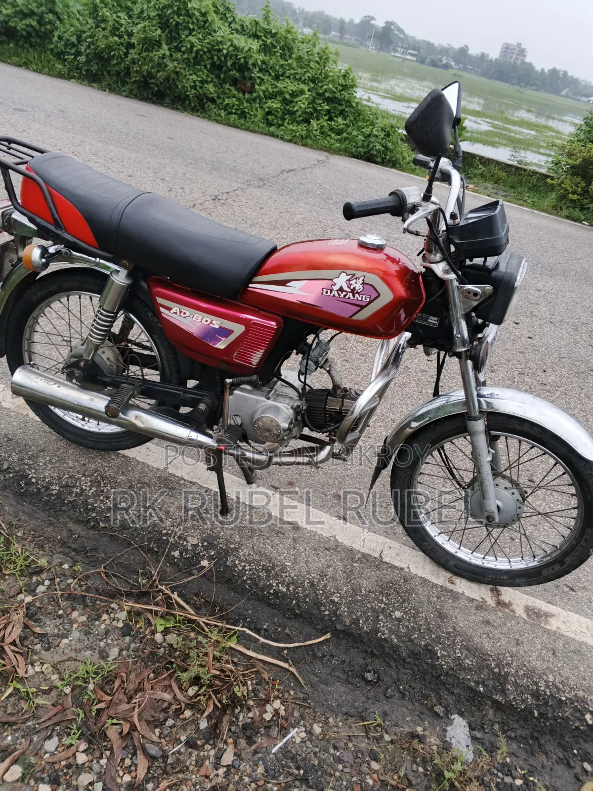 Dayang DY200-8 2012 Red