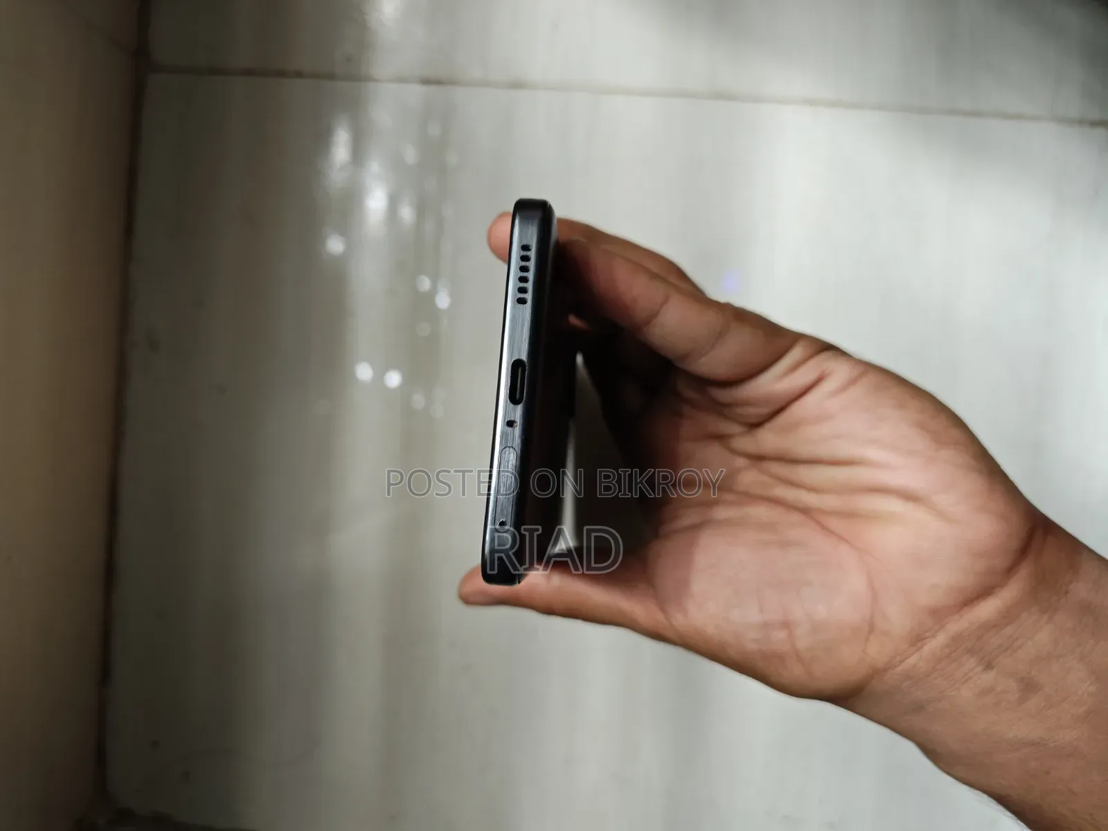 iQOO 256 GB Black
