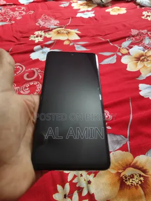 টেকনো ক্যামন ২০ প্রো ২৫৬ জিবি কালো