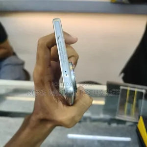 Vivo V40 Pro 256 GB