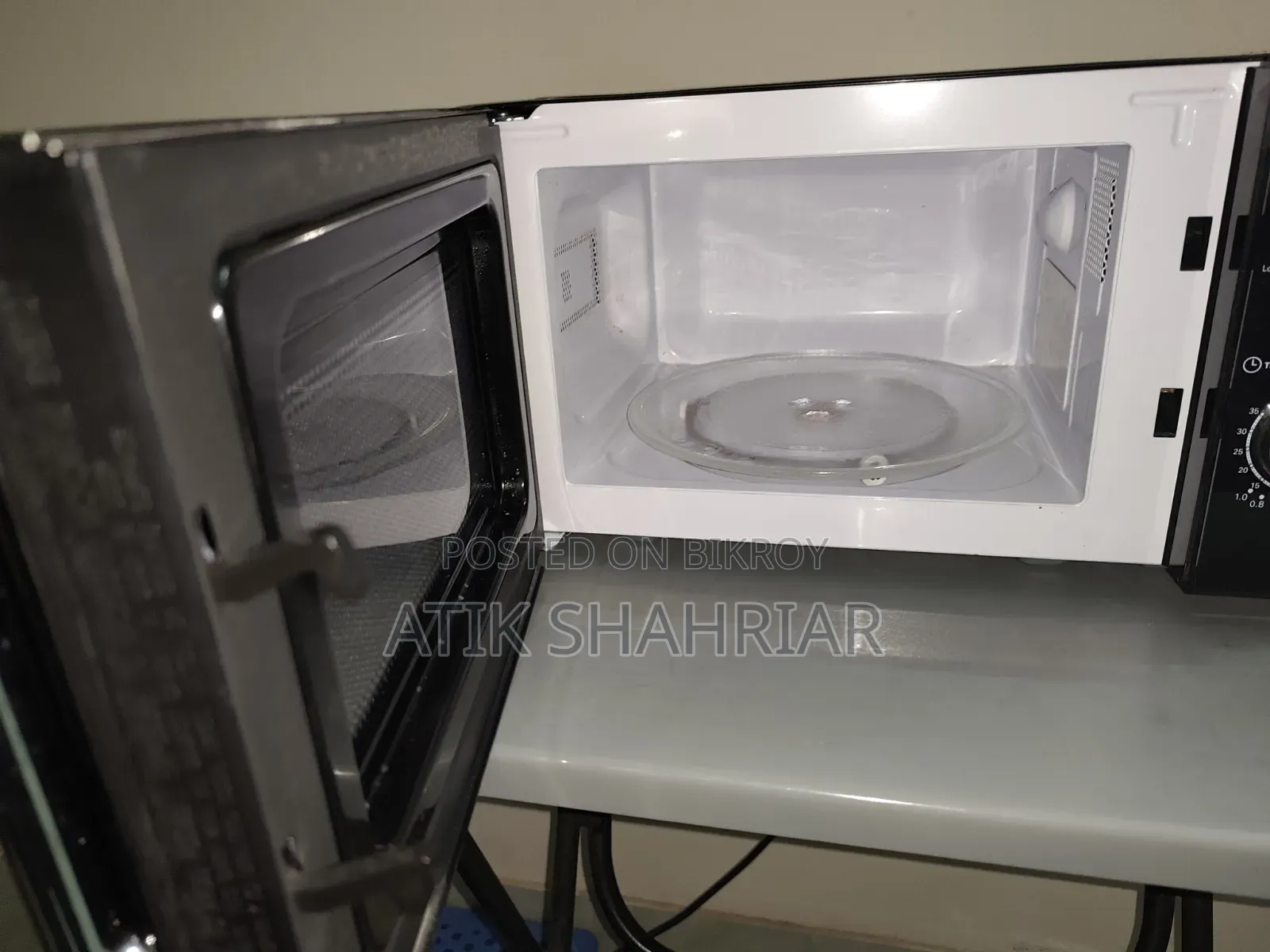 Transcom Solo Microwave Oven