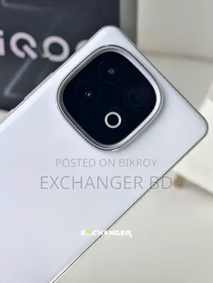 iQOO 256 GB White