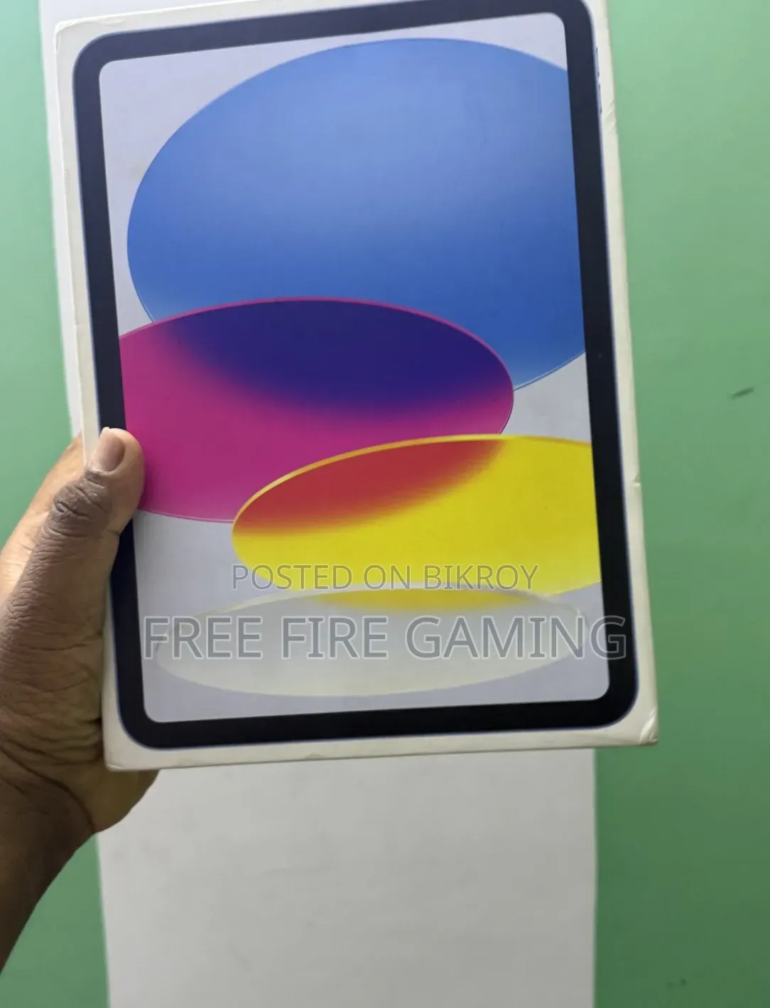 New Apple iPad (2025) 128 GB Yellow